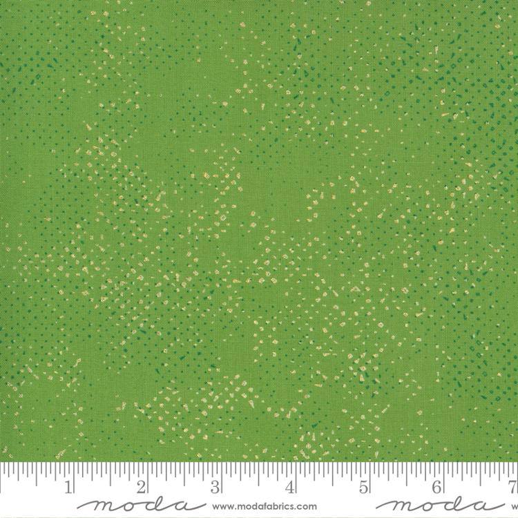 Spotted Grass - Quilt Fabric