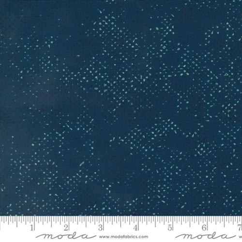 Spotted Moody - Quilt Fabric