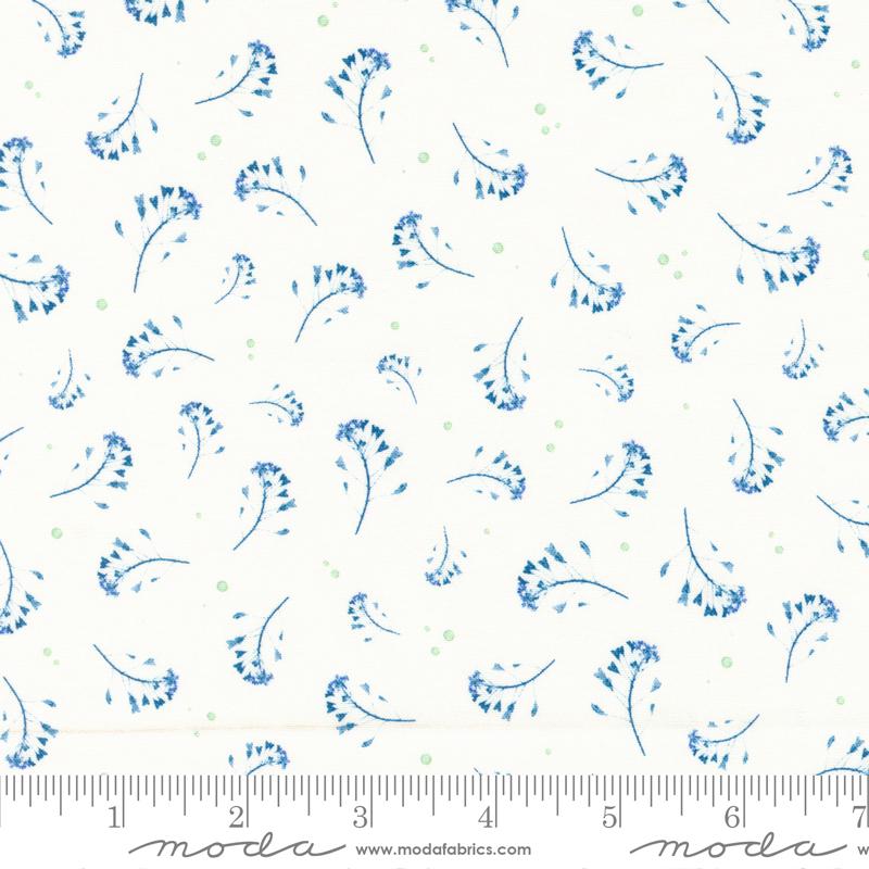 Atkins Blenders Sprig - Cloud - Quilt Fabric