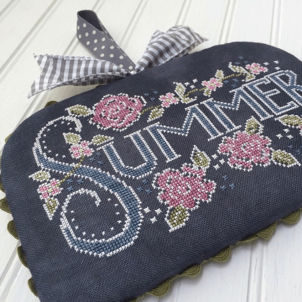 Rose Cottage - Cross Stitch Pattern