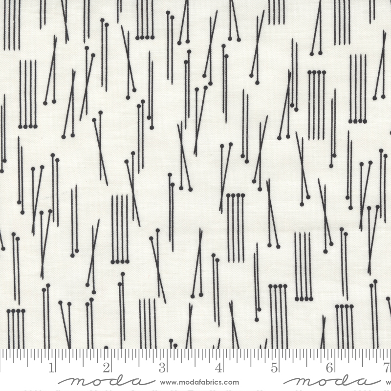 Lazy Afternoon Vanilla - Knitting Needles - Quilt Fabric