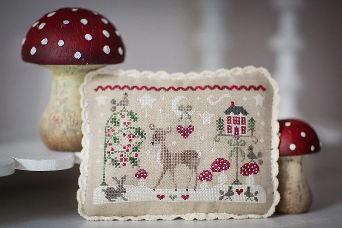 Tableautin D'Hiver - Winter Tableau - Cross Stitch Pattern