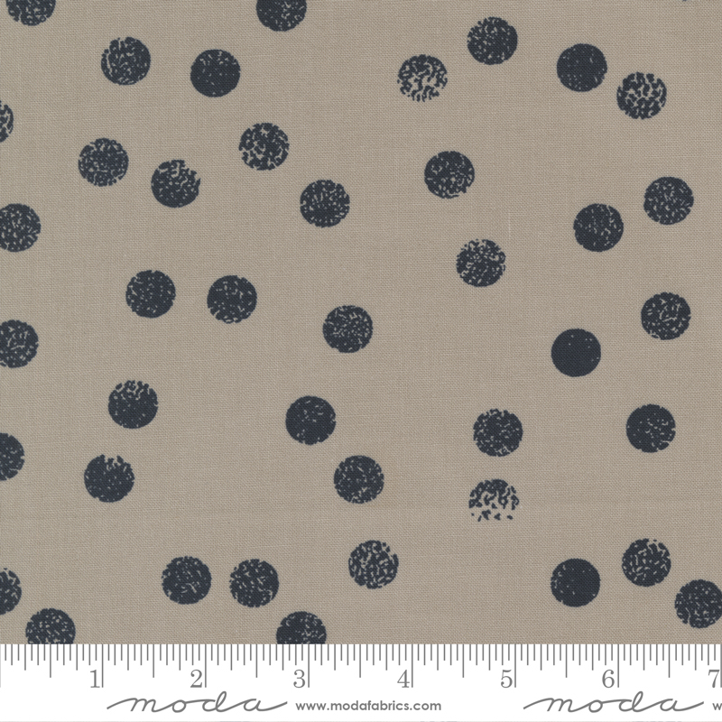 Filigree Stone Black - Quilt Fabric