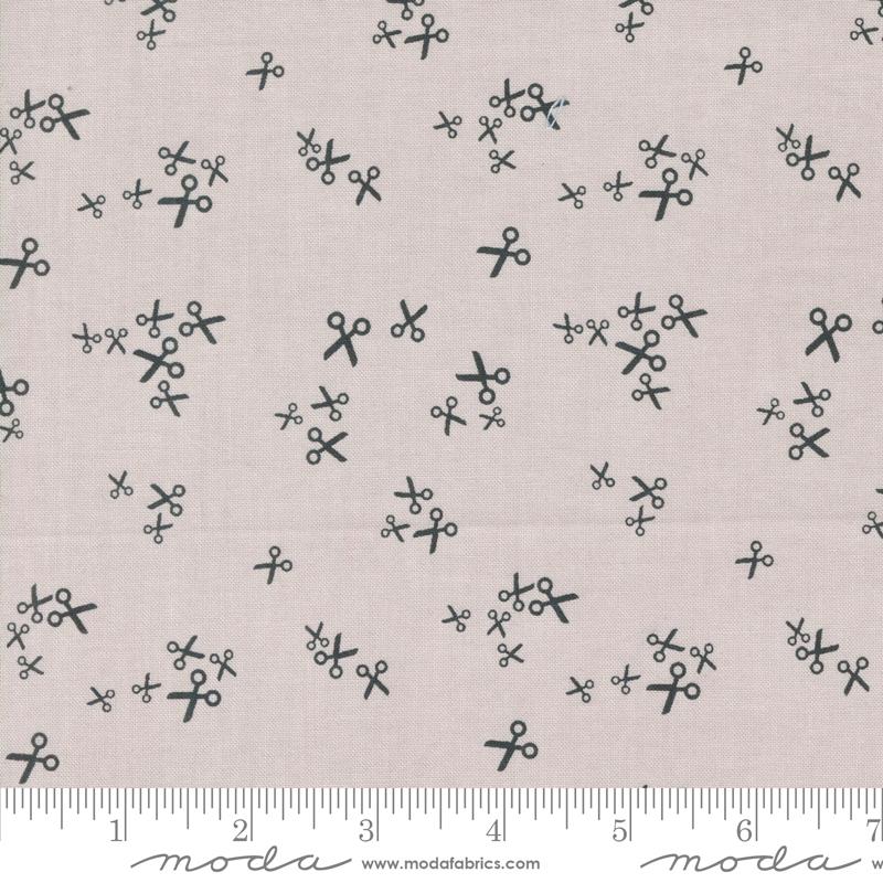 Bluish Novelty Scissors - Sand - Quilt Fabric