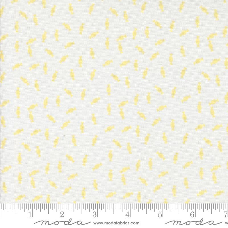 Mixed Bag Bonbons White Yellow - Quilt Fabric