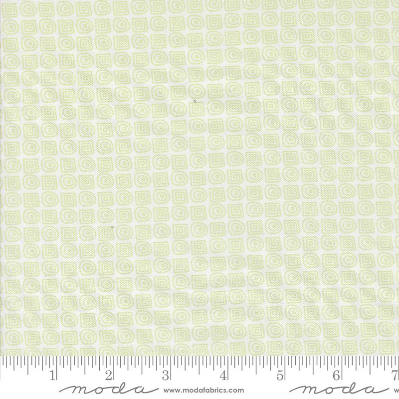 Mixed Bag Bonbons White Green - Quilt Fabric
