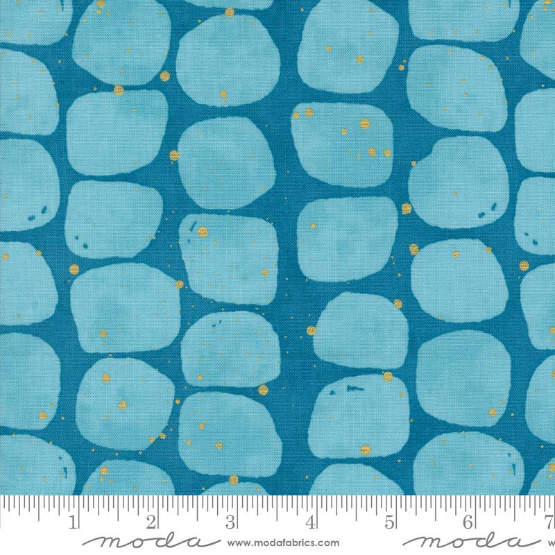 Flirtation Exposing Horizon - Quilt Fabric