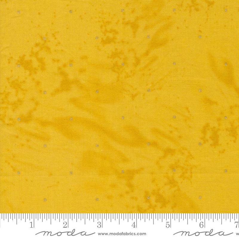 Flirtation Golden Golden - Quilt Fabric