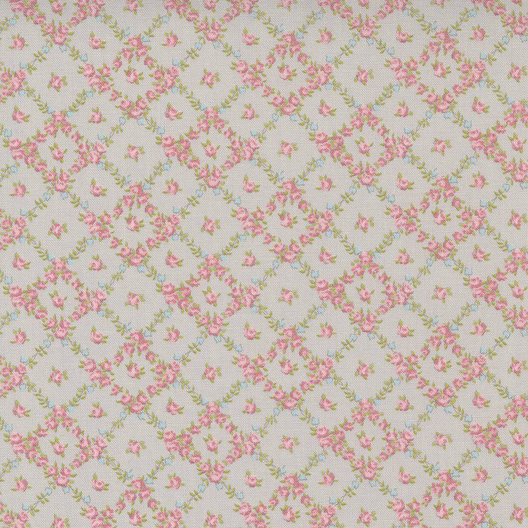 Cottage Linen Closet Pebble - Lattice Floral - Quilt Fabric
