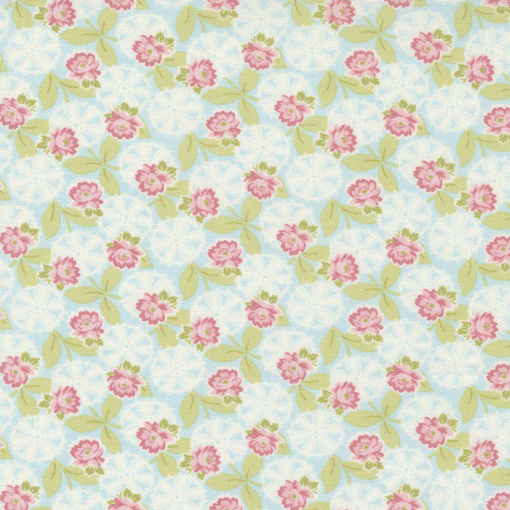 Cottage Linen Closet Sea Glass - Lacey Daisy  - Quilt Fabric