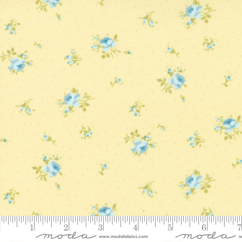 The Shores Sunshine - Medium - Quilt Fabric