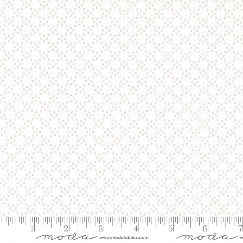 Ellie Off White Pebble - Quilt Fabric