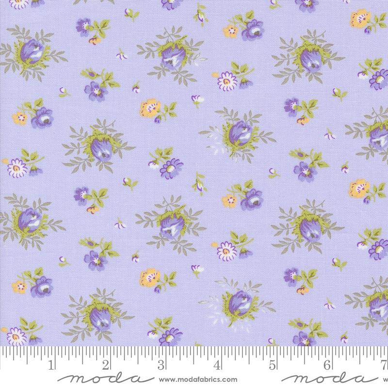 Georgia Medium Floral - Lavender - Quilt Fabric