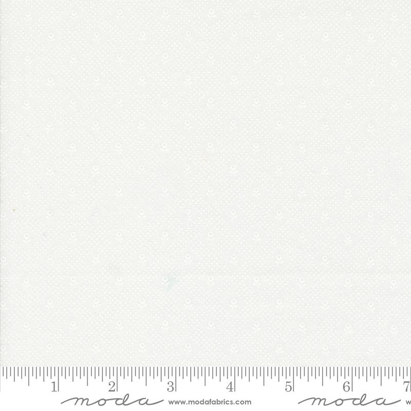 Georgia Posy - Off White White - Quilt Fabric