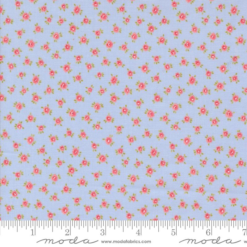 Memory Lane Floral Sky - Quilt Fabric