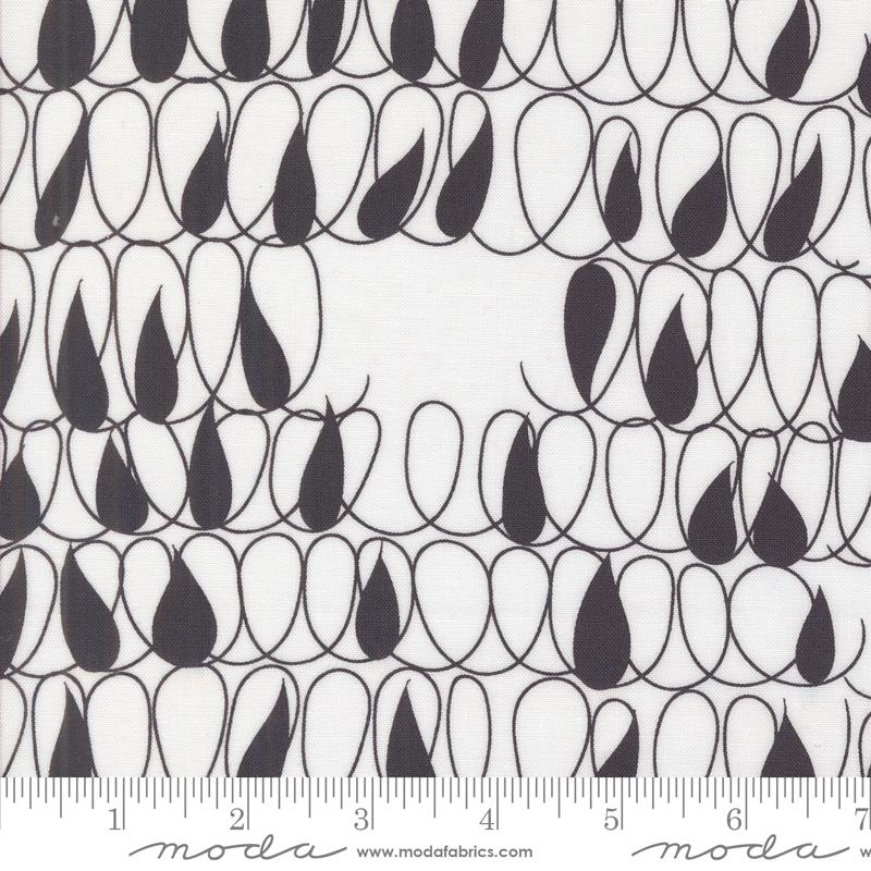 Simply Cozy Drops White - Quilt Fabric