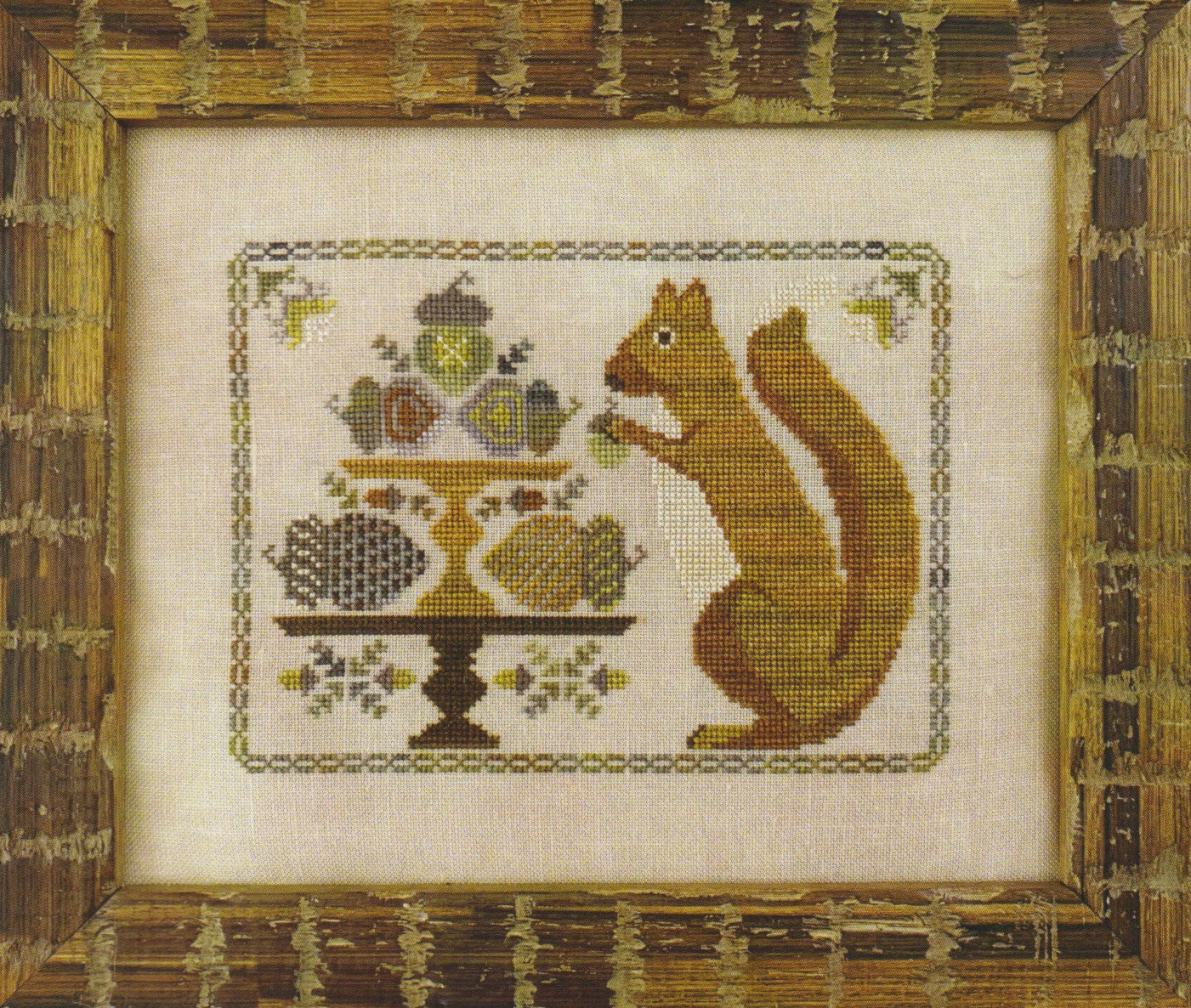 Autumn Squirrel - Cross Stitch Pattern