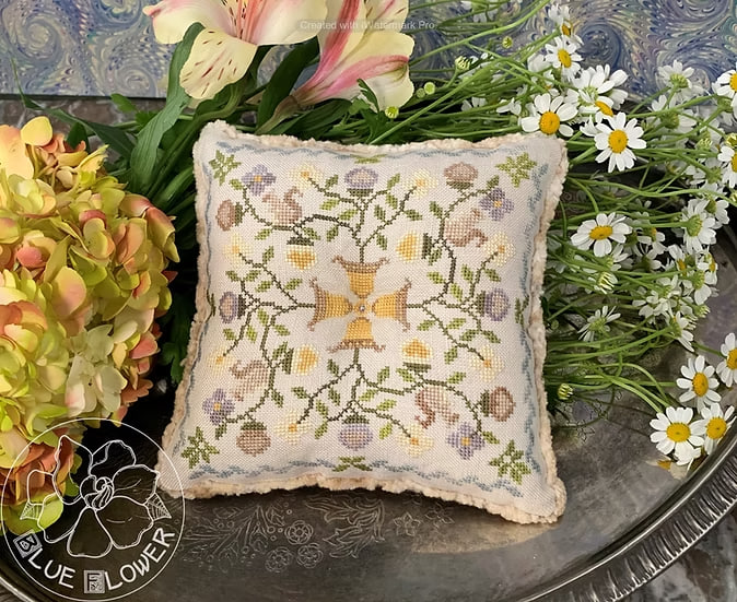Summer Acorns - Cross Stitch Pattern