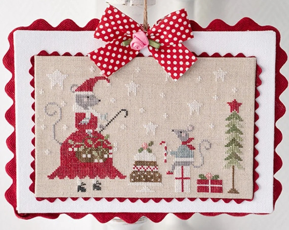 Souris Noel (Christmas Mouse) - Cross Stitch Pattern