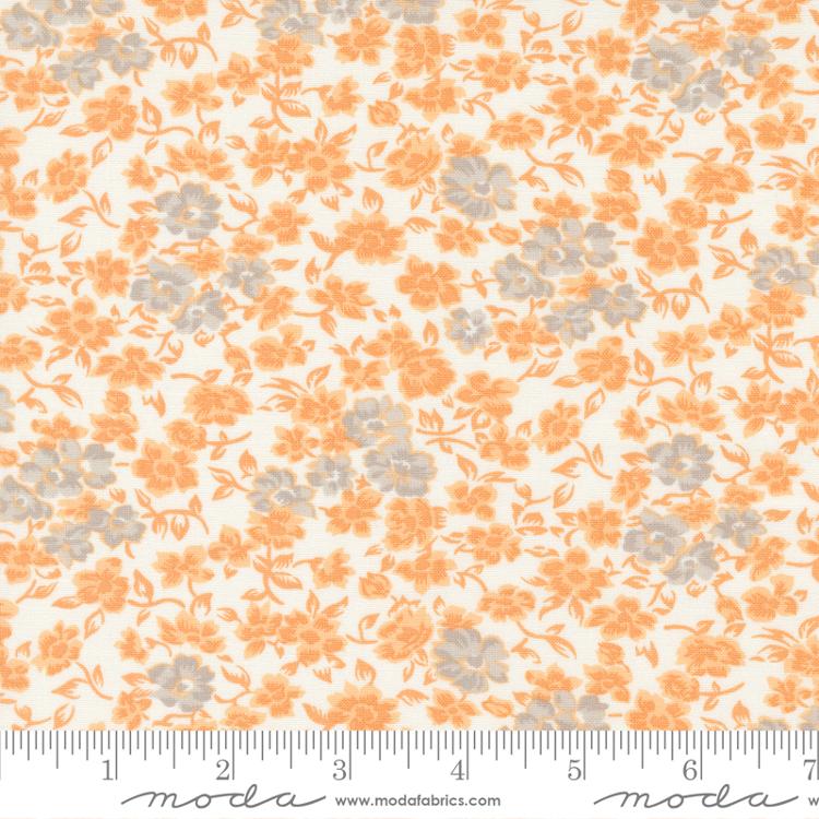 Harvest Moon Ghost - Fall Bouquet Florals - Quilt Fabric