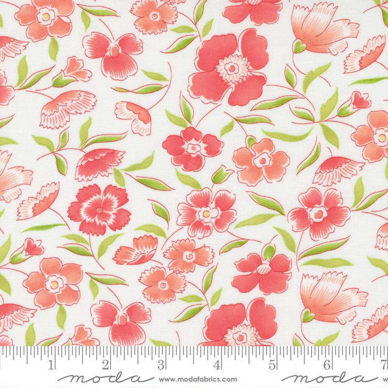 Linen Cupboard - Chantilly Strawberry - Quilt Fabric