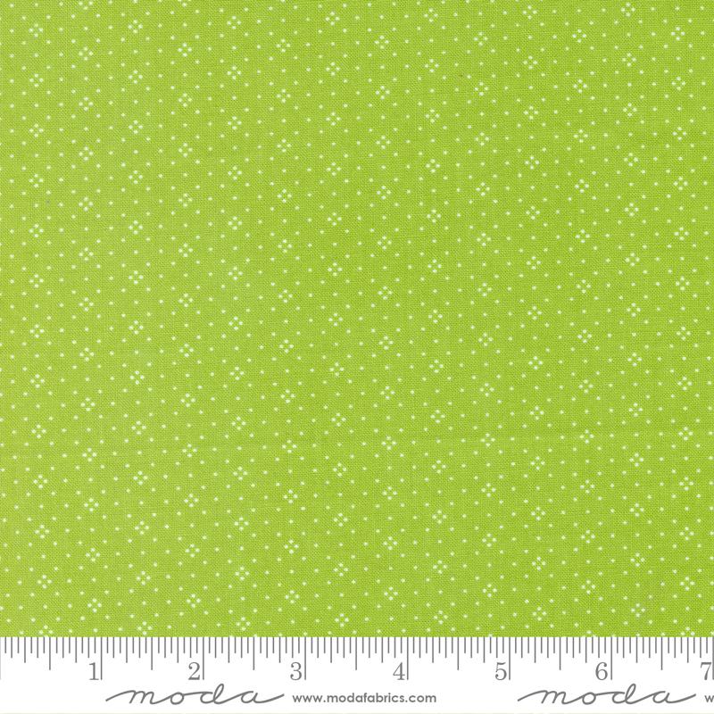 Eyelet Basic - Leaf - Quilt Fabric