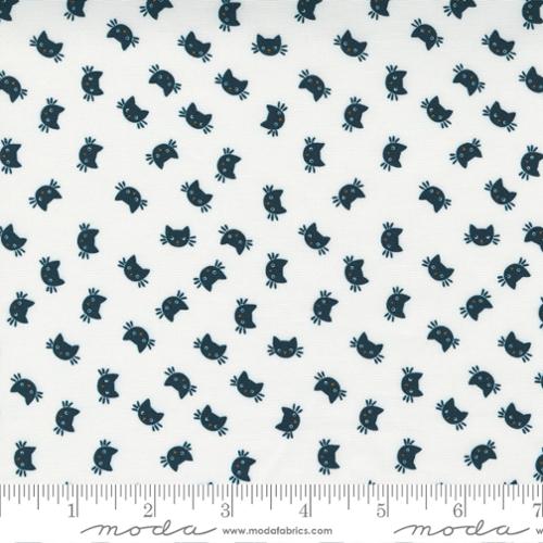 Holiday Essentials Halloween Ghost - Kitty Cat - Fabric