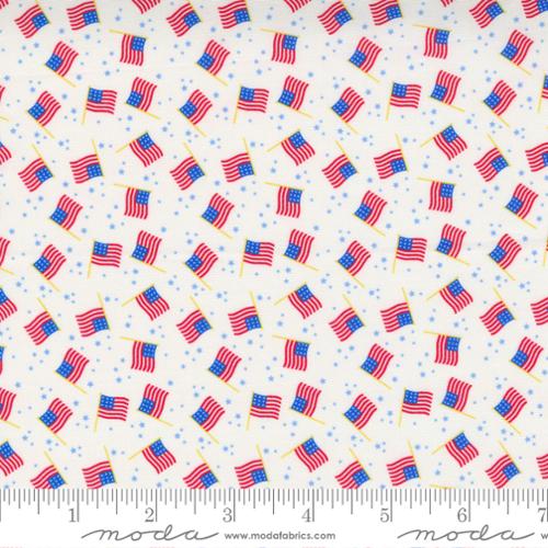 Holiday Essentials Americana White - USA Flag - Quilt Fabric