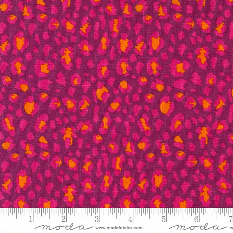 Jungle Paradise Magenta - Furocious Fur - Quilt Fabric