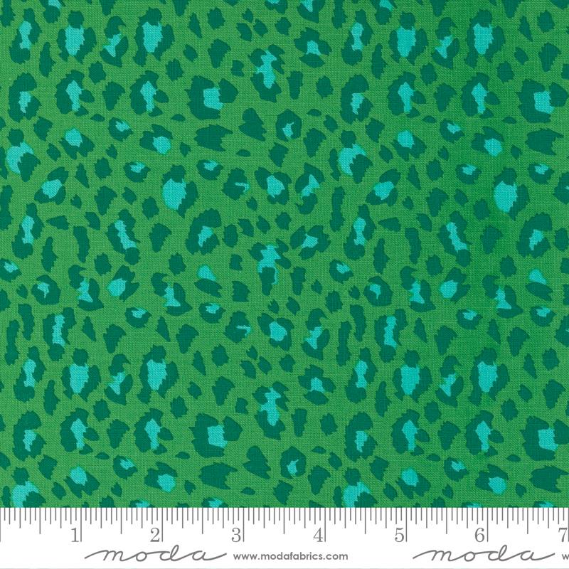 Jungle Paradise Parrot - Furocious Fur - Quilt Fabric