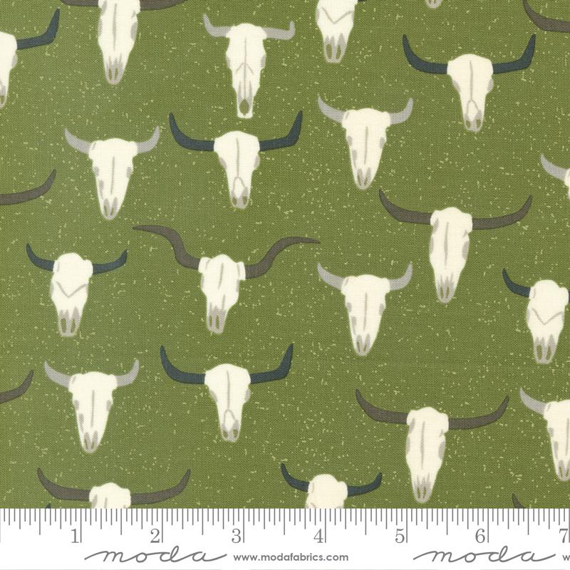 Ponderosa Skulls - Cactus - Quilt Fabric