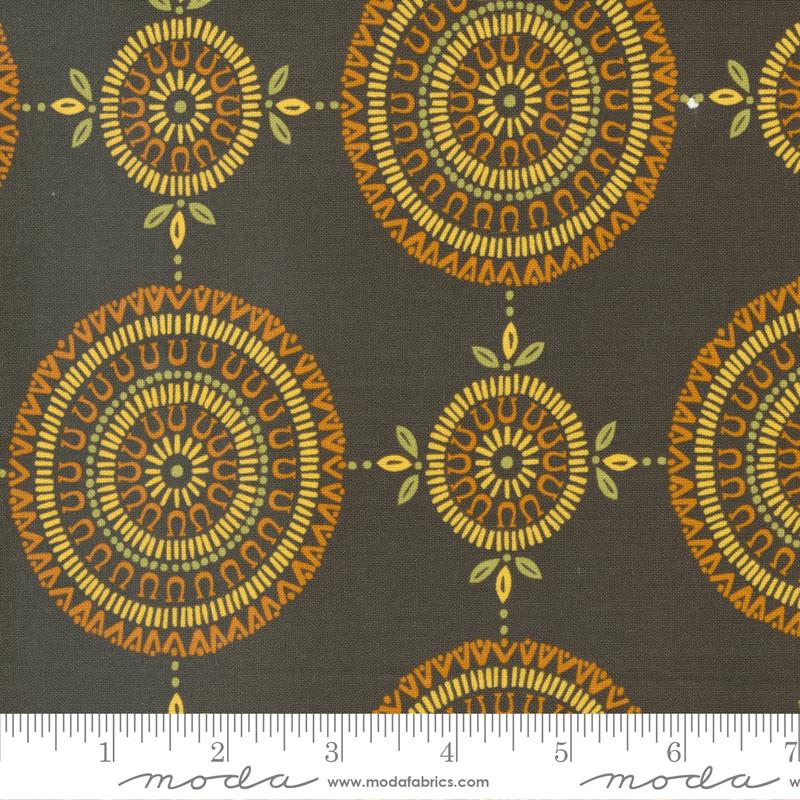 Ponderosa Medallion - Soil - Quilt Fabric