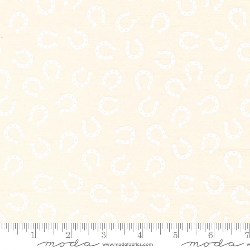 Ponderosa Horseshoe - Natural White - Quilt Fabric
