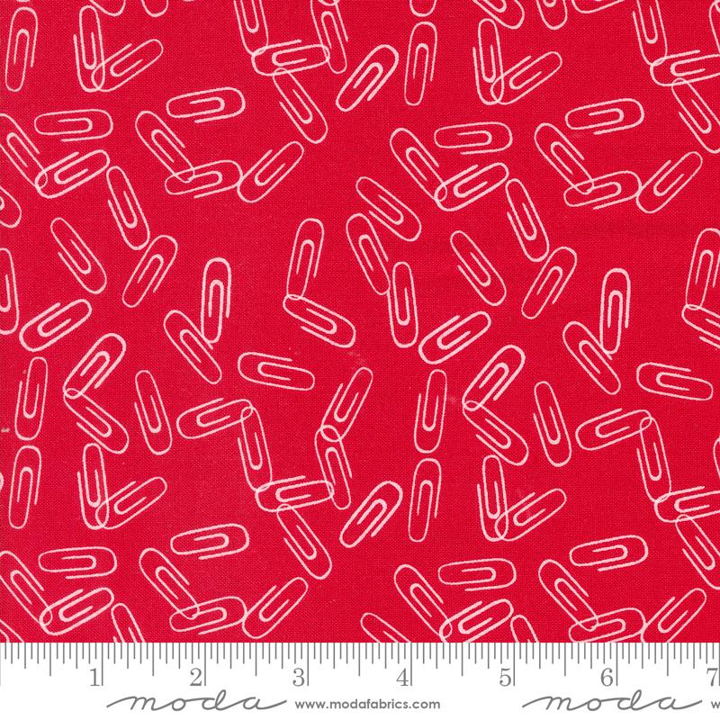Back To School Paperclip - Apple - Quilt Fabric