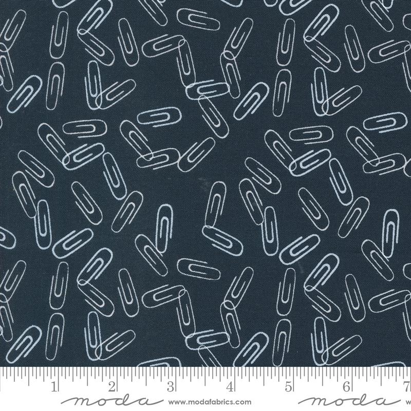Back To School Paperclip - Blackboard - Quilt Fabric