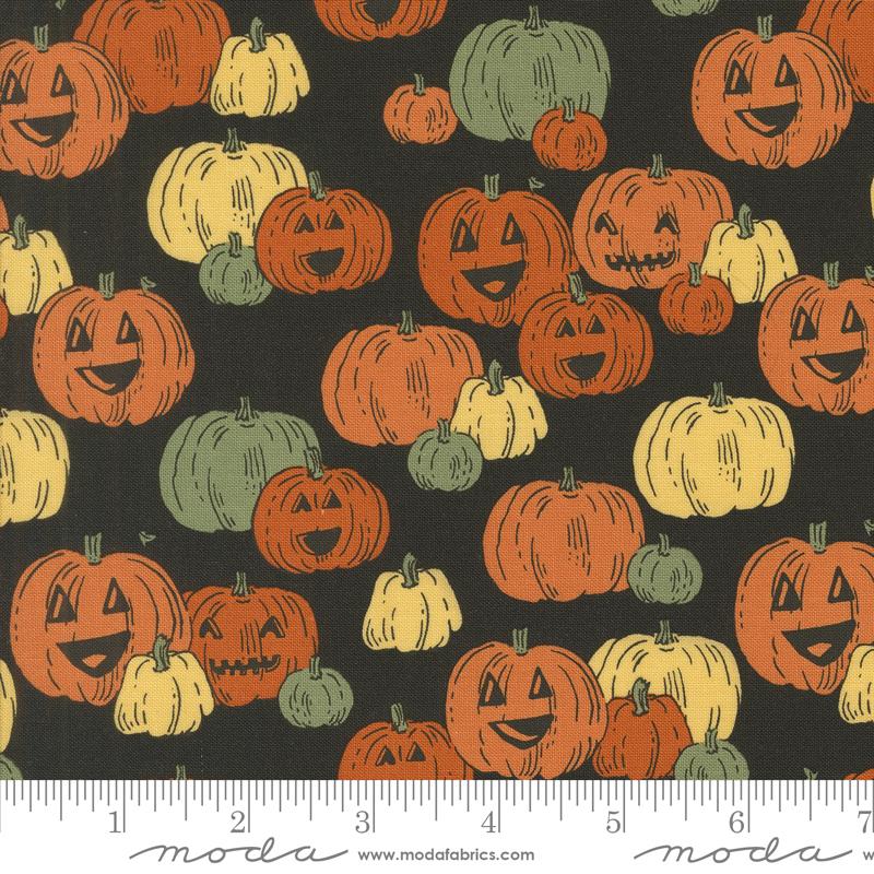 Home Sweet Haunt Pumpkins Midnight - Halloween Quilt Fabric