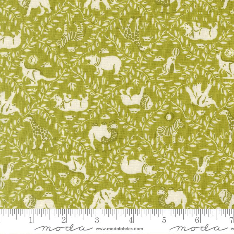 Animal Park Fun Vines Iguana - Quilt Fabric