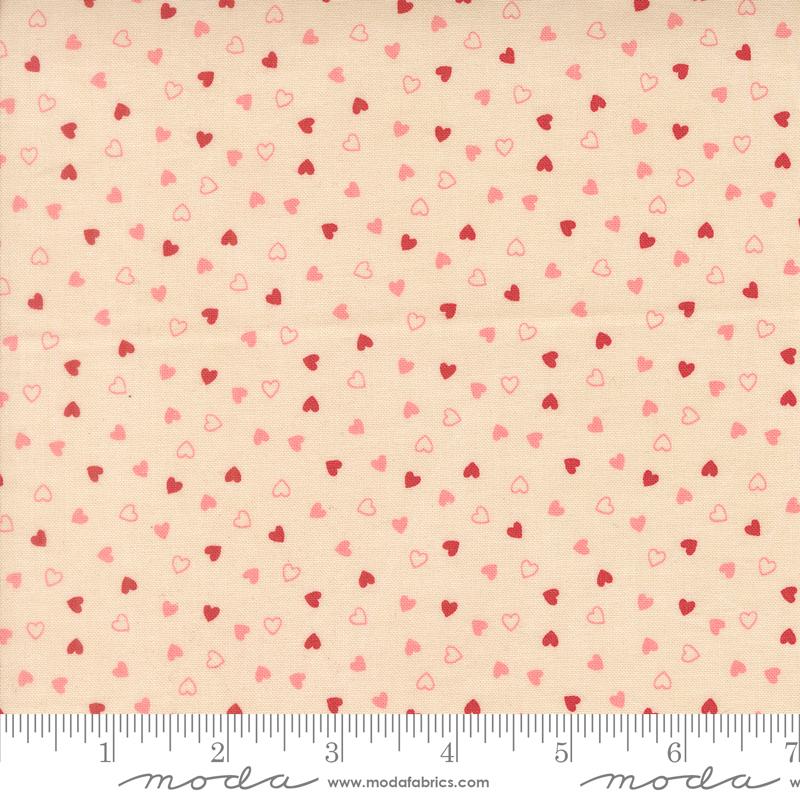 Je Taime Hearts Lace - Quilt Fabric, zoomed in. Select this picture to zoom back out.