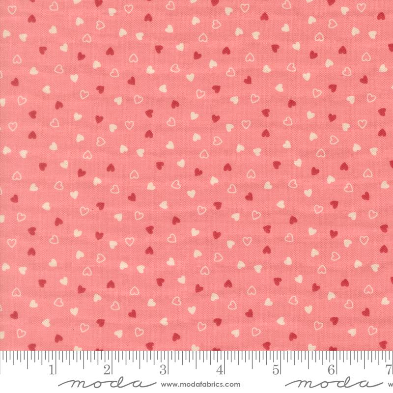 Je Taime Hearts Blossom - Quilt Fabric, zoomed in. Select this picture to zoom back out.