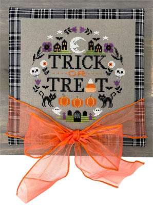 Halloween Wreath - Cross Stitch Pattern