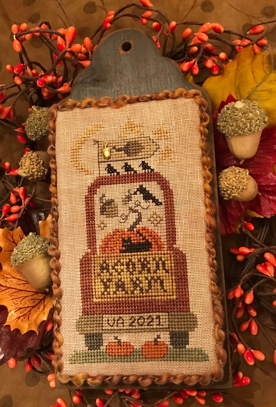 Acorn Farm Truck - Cross Stitch Pattern