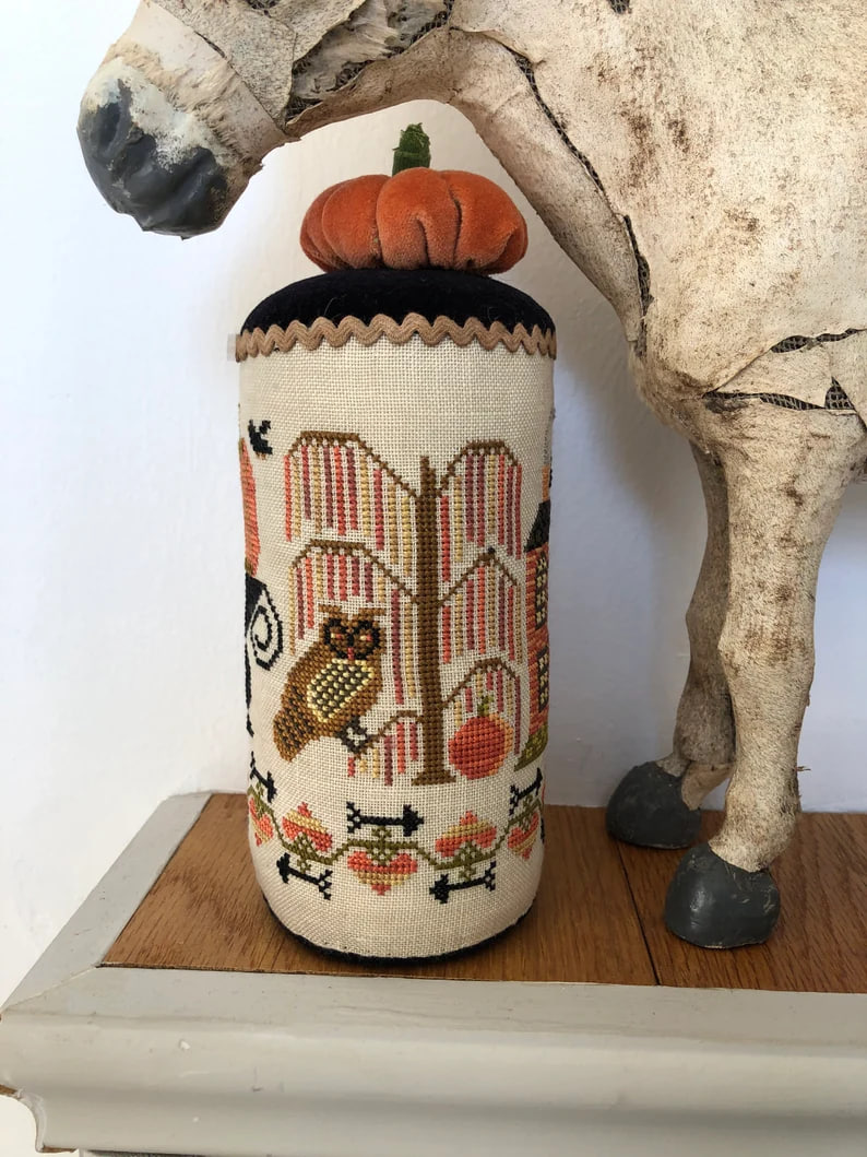 Autumn Pin Drum - Cross Stitch Pattern