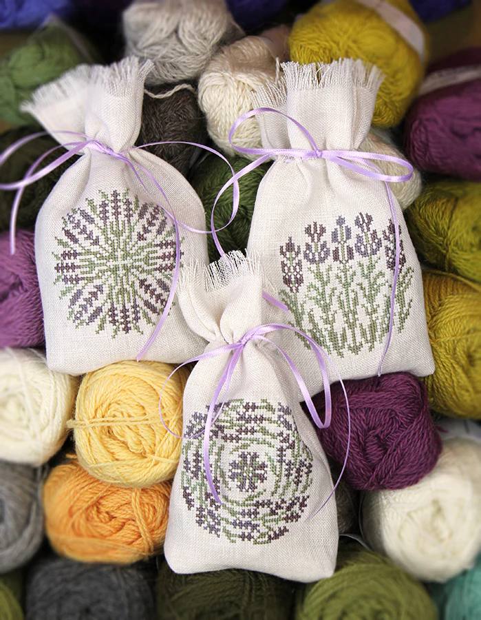 Sachet Away - Cross Stitch Pattern