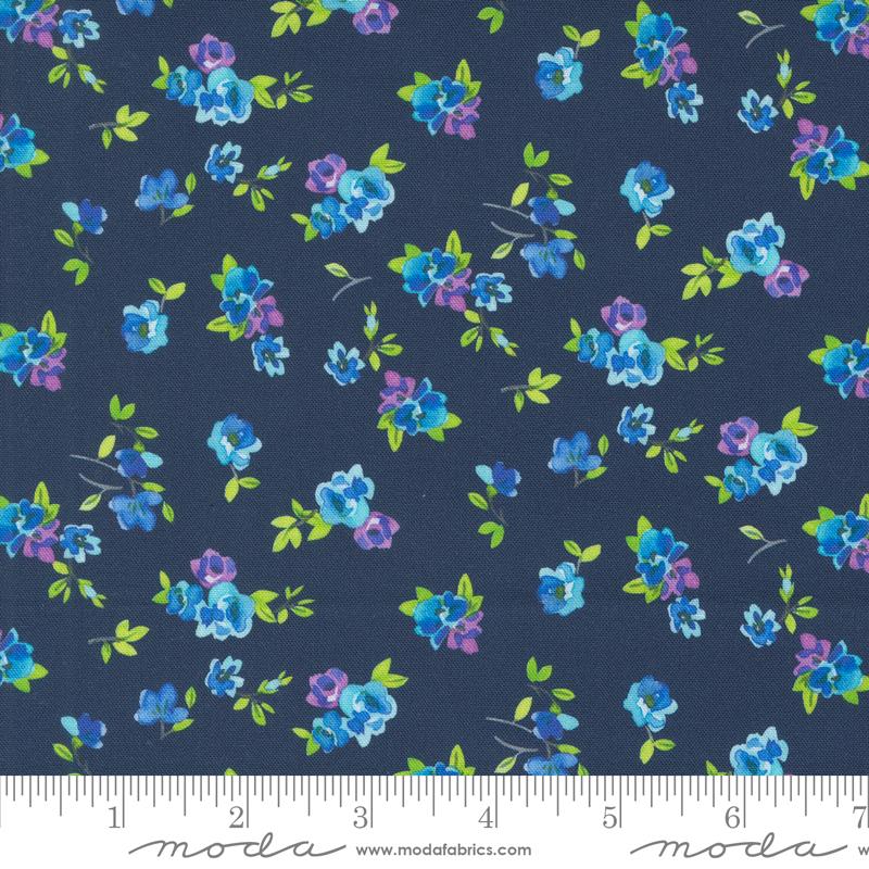 Flower Patches Vintage - Midnight - Quilt Fabric