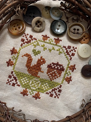 Quirky Quaker - Squirrel - Cross Stitch Pattern