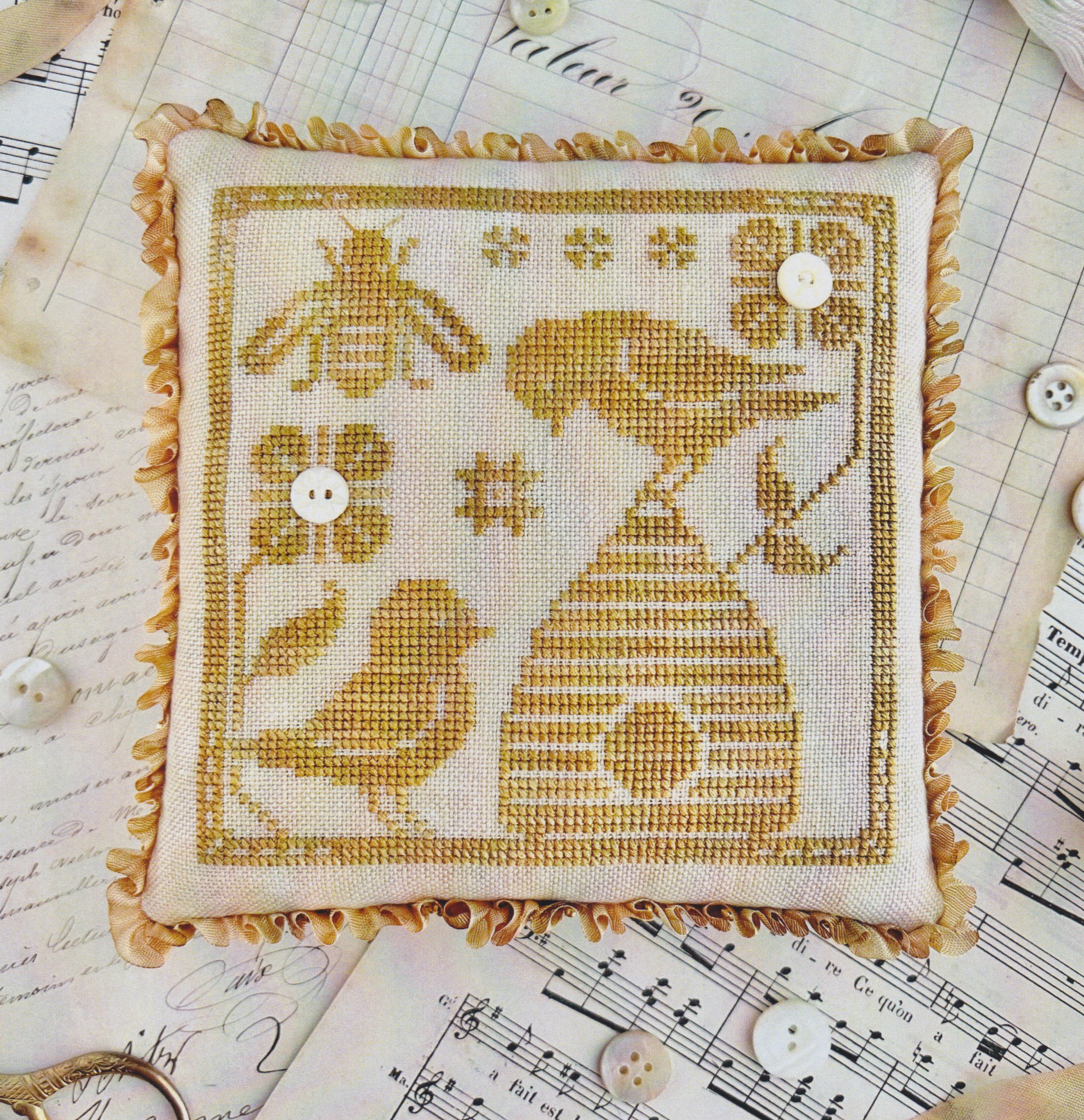 Gathering Honey - Cross Stitch Pattern