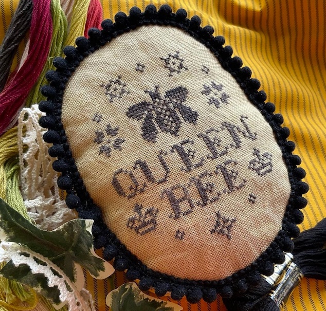 Queen Bee - Cross Stitch Pattern
