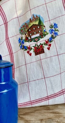Sole, Mele E Fiordalisi - Cross Stitch Pattern