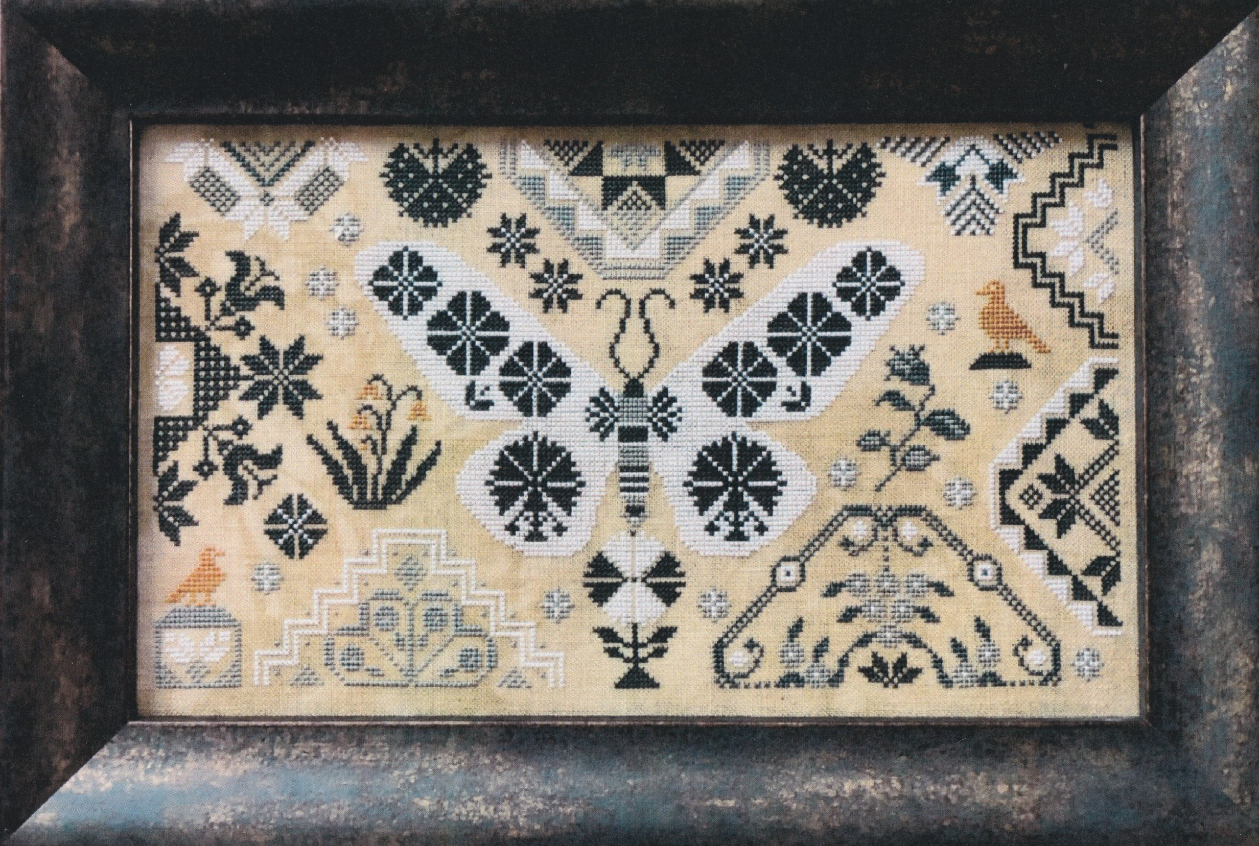 White Winter Moth - Cross Stitch Pattern