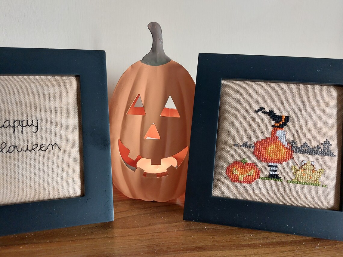 Happy Halloween Tris - Cross Stitch Pattern